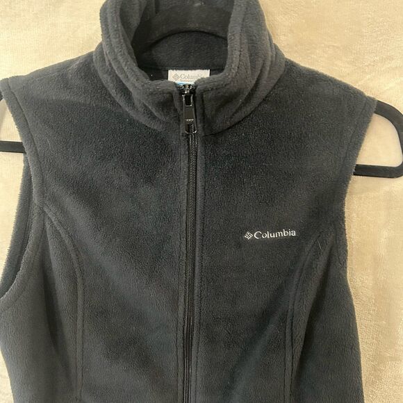 Columbia Vest Women’s Size S Color Black Full Zip Fleece - Picture 2 of 9